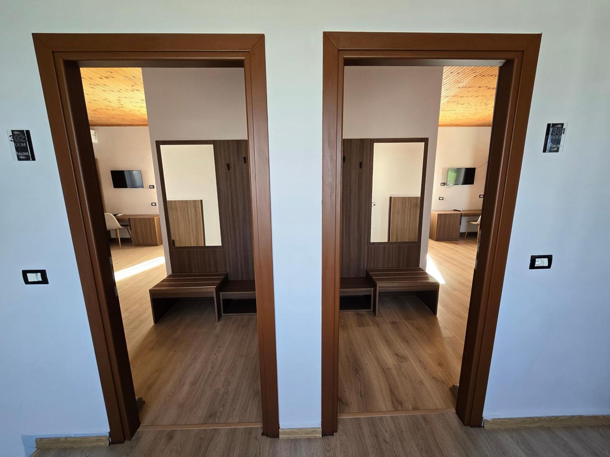 Hotel Aleks ชโคเดอร์ ภายนอก รูปภาพ